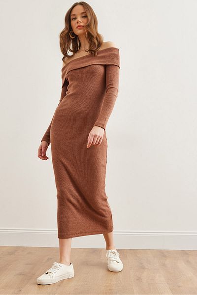 Olalook Langes Damenkleid aus Lycra mit Schokoladen-Madonna-Ausschnitt ELB- 19000752