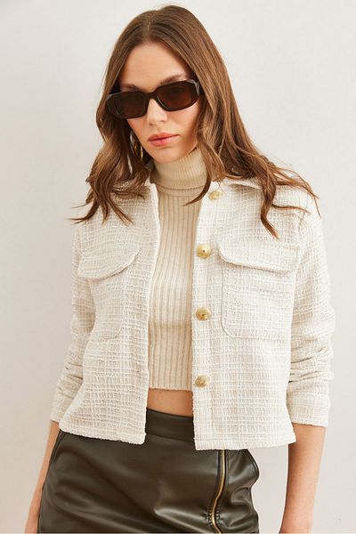 Olalook Ecrufarbene Tweedjacke für Damen mit Taschen und Knöpfen und Glitzerdetails CKT- 19000411