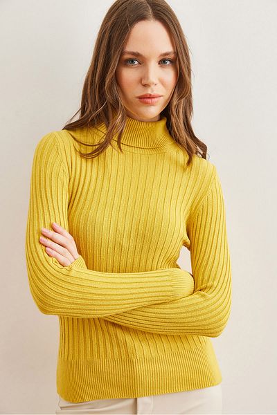 Olalook Women's Yellow Turtleneck Soft Textured Knitwear Sweater Kzk- 19000918