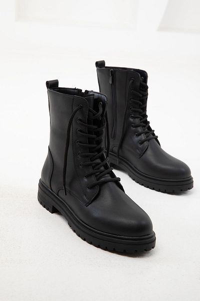 SOHO Schwarz-Schwarze Damenstiefel und Stiefeletten 13786