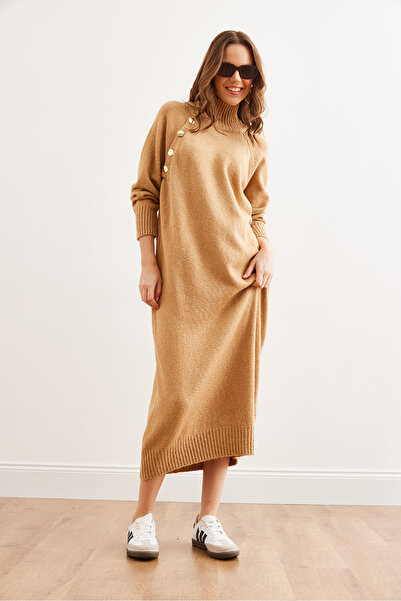 Olalook Kadın Taba Yakası Açılabilir Düğme Detaylı Maxi Triko Elbise ELB-19002288