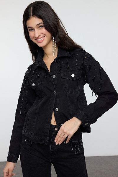Trendyol Collection Kurtka jeansowa z czarnym kryształkiem ozdobnym Twoss25Ce00002