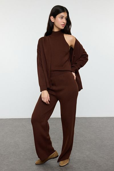 Trendyol Collection Barna V-nyakú 3 részes kötöttáru alsó-felső szett TWOAW25AU00035