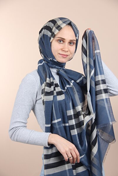 Sima Navy-cream Sima Burberry Plaid Shawl