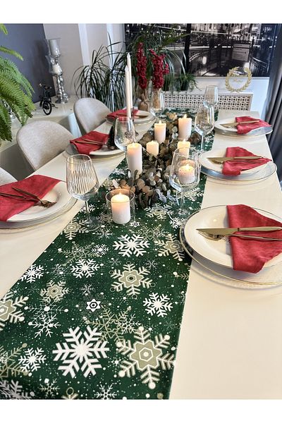 Decamor home Χριστουγεννιάτικο τραπεζομάντιλο με μοτίβο νιφάδας χιονιού με θέμα την Πρωτοχρονιά
