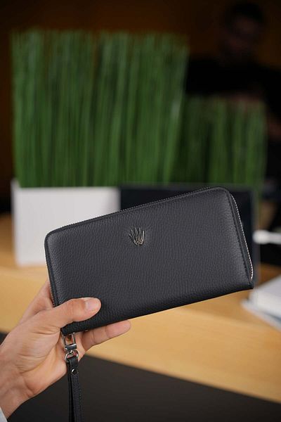 WATCHOFROYAL Justo Black Phone Wallet