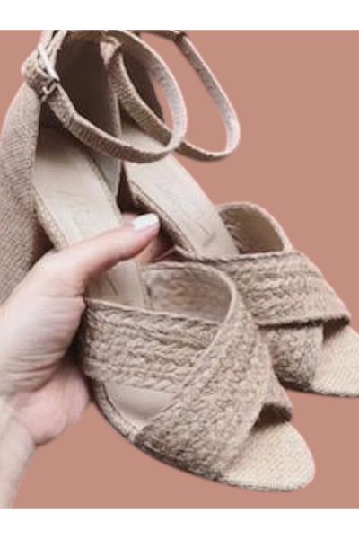 Flow Mi̇sseale Thick Heeled Cross Cross Sandals