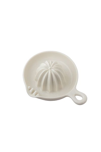 Dania Manual orange and lemon juicer made of white porcelain, Japanese manufacture