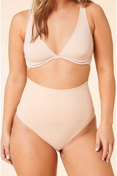 MİSTİRİK Large Size Montela Model - Firming and Push up String Panties - Skin Color