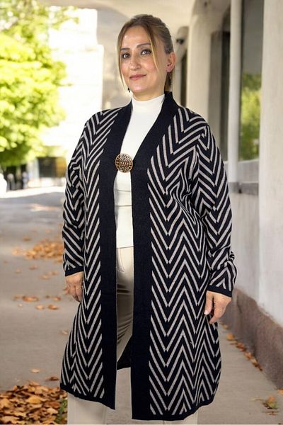 yagmurberen China Patterned Broch Detailed Long Sleeve Shal Collar Large Size Knitting Cardigan