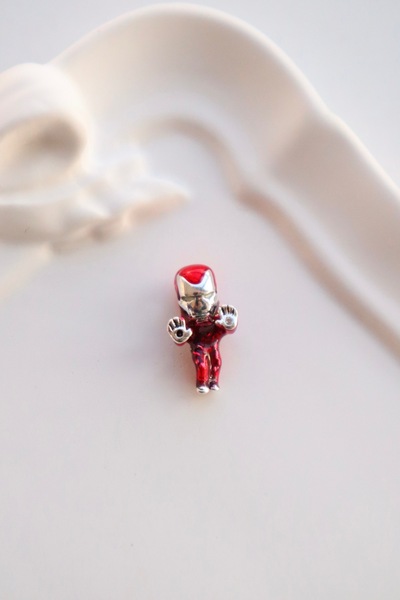 EFBUTİK مشبك على سوار Marvel Iron Man Charm