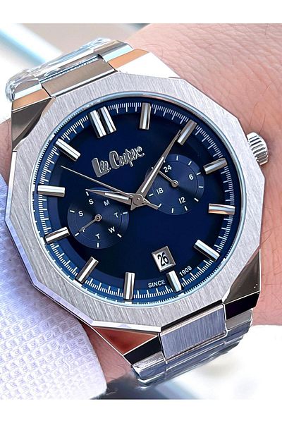 Lee Cooper 5 Atm Water Resistant Men's Wristwatch - Steel Band with Internal Functions Active Vs.Blkt.0014