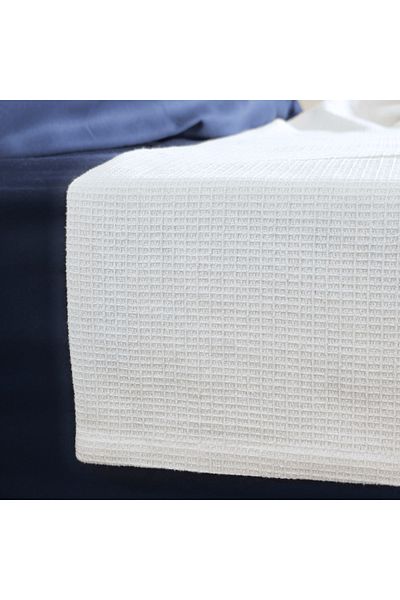 CzyLife 100% Cotton Seersucker Pattern Double Pique |   White |   Hotel Collection |   200X230