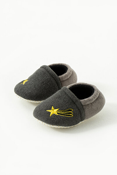yummy kids Kaydırmaz Taban Yıldız Nakışlı Kadife Lastikli Bebek Patik
