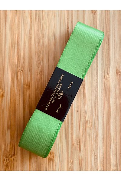 Öztürk 3cm x 10μέτρα. Σατέν κορδέλα. Πράσινος Βάτραχος.