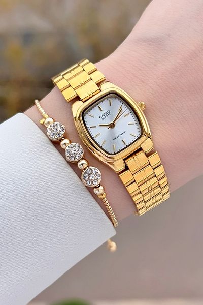 Casio Women's Wristwatch with Dial Metallic Band Gold Color 2 Years Warranty