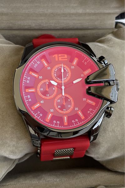Leerybee Custom Boxed Sport Style Metal Case Silicone Cord Casual Men Wristwatch Gift Birthday