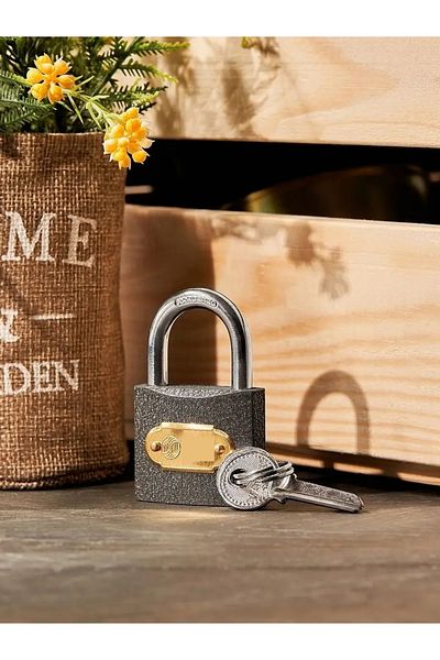 Transformacion 50mm 3-Key Steel Padlock - 721039