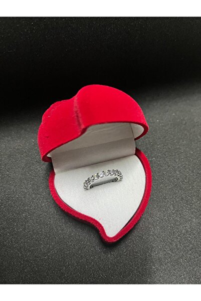 Sepetten Eve Kalpli kutuda Işıltılı Gövdeli Yüzük