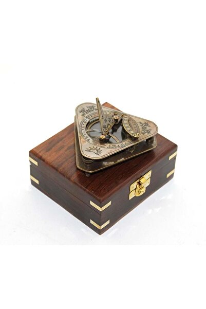mikudesign Compass with Wooden Box
