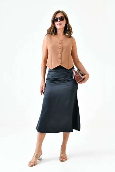 Saade Camel Woven Vest - Fitted Buttoned