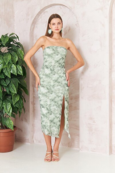 Darlin Moda Kadın Yeşil Desenli Yırtmaçlı Straplez Tül Midi Elbise DM1047