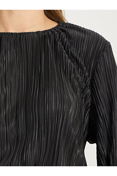 Styli Plisse Regular Fit Top & Wide Leg Pants Co-Ords