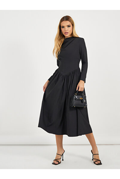 Styli Pleated Drop Waist Detail A-Line Midi Dress