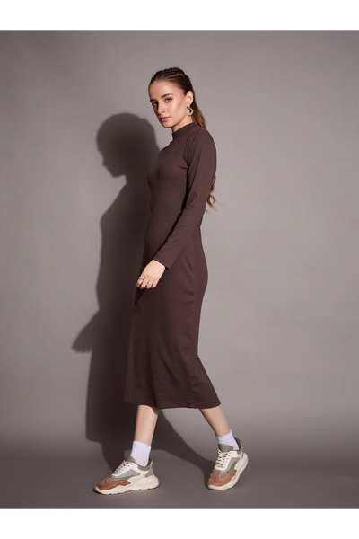 Sassafras By Styli Ribbed Bodycon Midi Dress with Back Slit