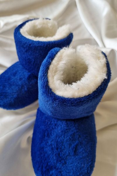 Trade Bazaar 0-9 Months Baby Slippers - Plush, Non-Slip Sole and Furry Booties