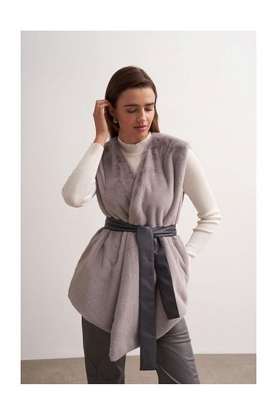 FUSHYA Asymmetrical Cut Plush Vest with Leather Belt