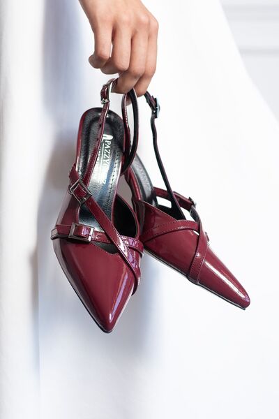 Pazzyonez Kadın Bordo Rugan Biyana Model Çift Bantlı Toka Detaylı Açık Abiye Stiletto Klasik Topuklu Ayakkabı