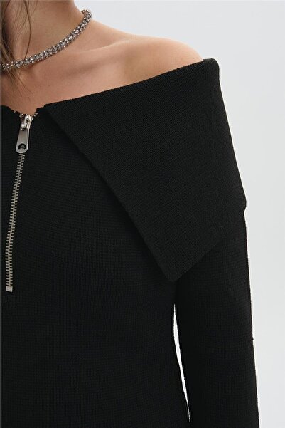 SHERIN Siyah Kayık Yaka Fermuarlı Triko Kazak