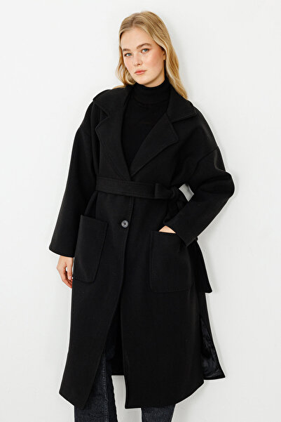 Hooopstore Punto Stitched Black Coat