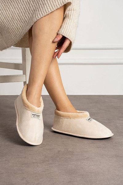 NOVİNS Unisex Soft Plush Home Shoe Light Comfortable Base Home Cover Warm Lining