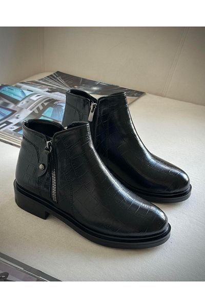 Zuum Black Crocodile Rades Ankle Length Casual Women's Boots