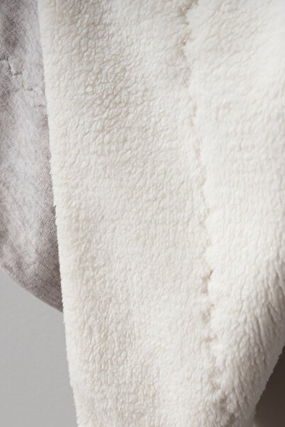 Bebitof Cute Lamb Embroidered Double Layer Velvet and Wellsoft Baby Blanket