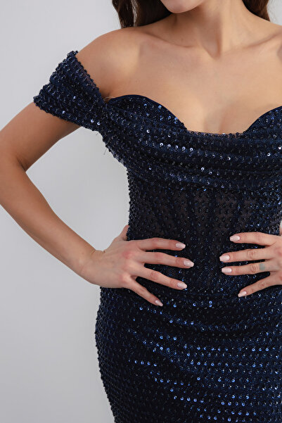 Lafaba Női sötétkék csónaknyakú flitteres hosszú estélyi ruha