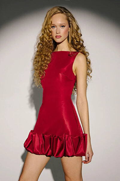 Hiccup Μίνι φόρεμα με μπαλόνι φούστα με ανοιχτή πλάτη Bodycon