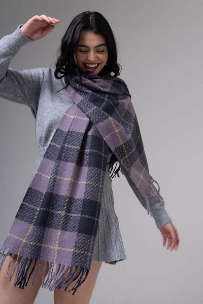 FENZA SCARF ADELA STRIPED SQUARE MODEL LANA-AKRILIC MIXTĂ BĂRĂ CU MODEL