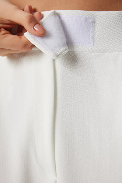 Lovelyİstanbul Beli Cırtlı Rahat Palazzo Pantolon BEYAZ LRV0003
