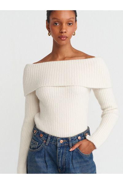 Dilvin 10649 Pulover tricot cu nervuri cu guler Bardot bej