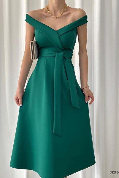 Deafox Zelené potápěčské šaty s límcem Madonna