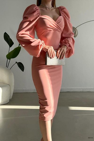 Deafox Μίντι φόρεμα σε σκίσιμο μανίκι σε σκόνη Princess με λεπτομερή γιακά καρδιά