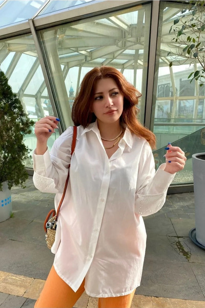 Qaju Голяма риза с детайли на миди