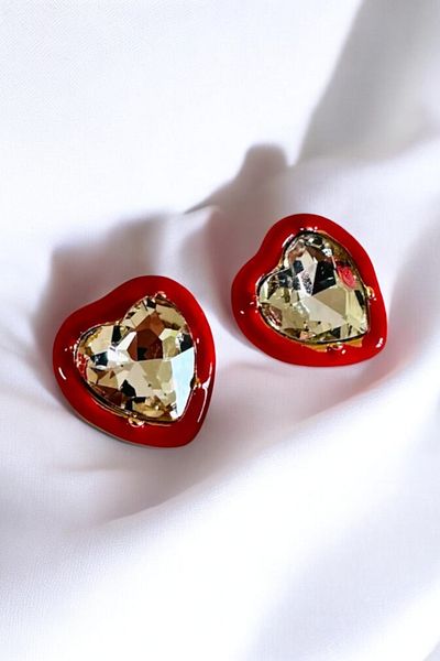 PETEK AKSESUAR Stone Detailed Heart Earrings