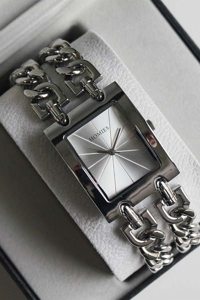 Homies Hm25132S01-1 Women's Watch with Steel Band