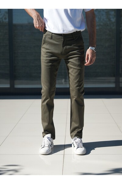 WKM Ανδρικό παντελόνι Basic με τσέπες από ύφασμα Gabardine Slim Fit
