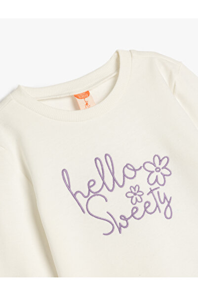 Koton Nakış Detaylı Uzun Kollu Pamuklu Şardonlu Basic Sweatshirt