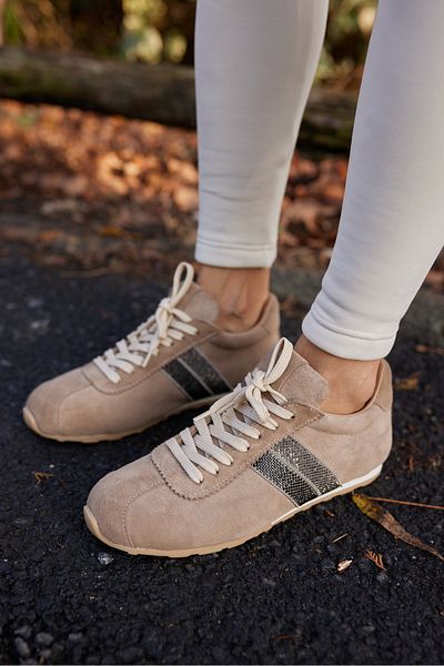 ANGELİNA JONES Tella Women's Beige Real Suede Lace-Up Stone Sneaker